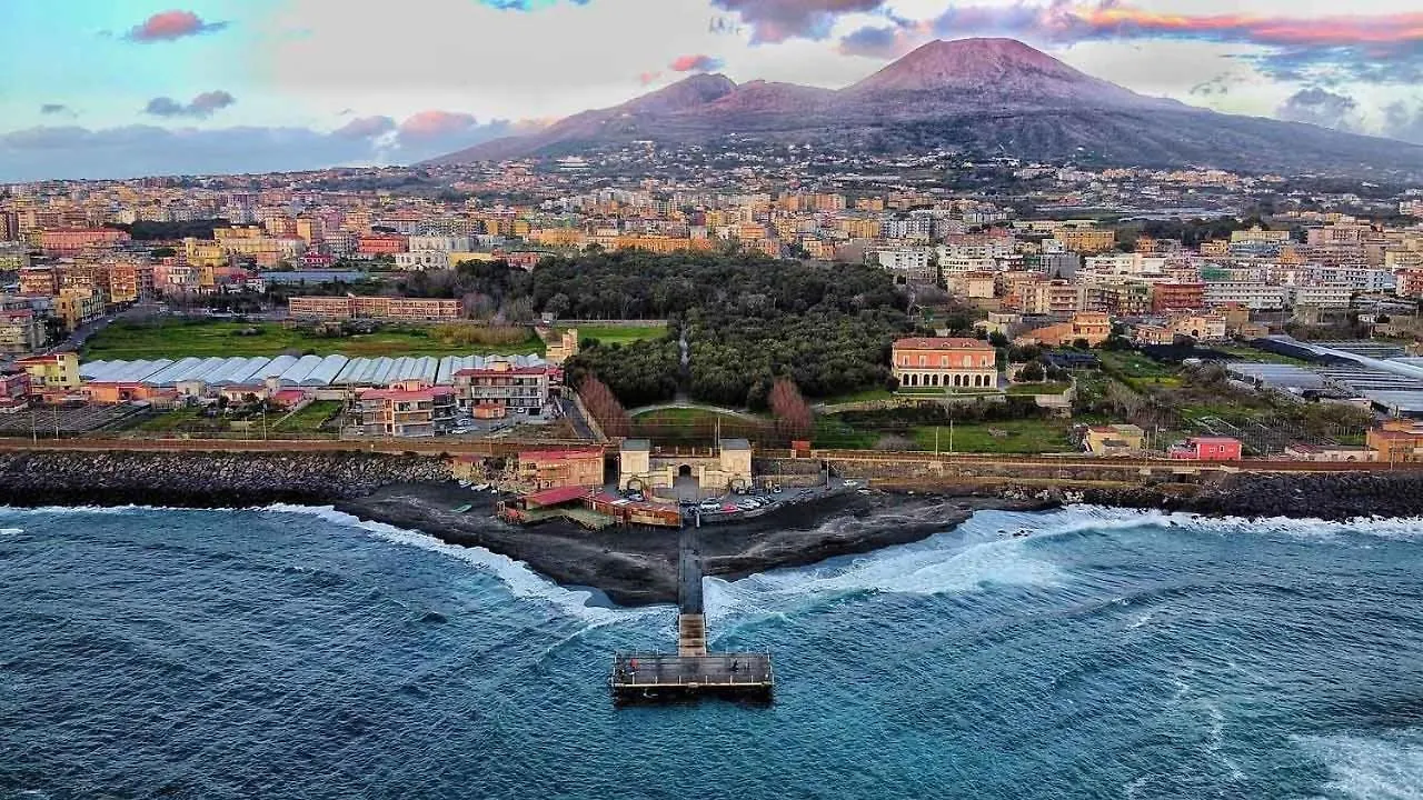 B&B Italia Ercolano Italy
